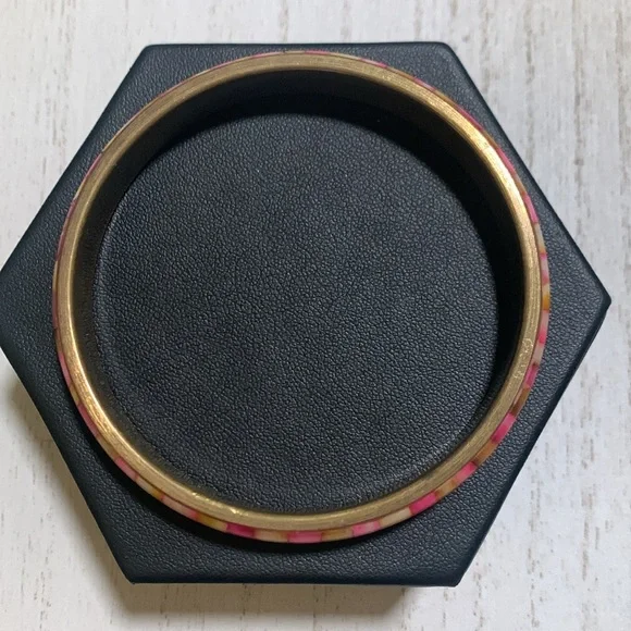 Vintage Bangle Bracelet - Picture 5 of 5